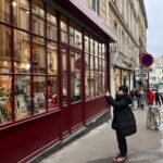 Sayani Gupta Instagram – A day in Paris
#throwback 

@paramitagh 👣🧥🧦🕶️
