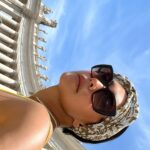 Sayani Gupta Instagram - ☀️ St. Peter's Square, Vatican City