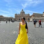 Sayani Gupta Instagram - ☀️ St. Peter's Square, Vatican City