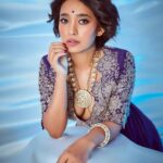Sayani Gupta Instagram - @azafashions presents #CoverStory starring the vivacious @SayaniGupta. Sayani shares strong bonds with noted industry names like #NaseeruddinShah and #KalkiKoechlin, among others. Talking about her soul sister-like friendship with Kalki, she says: “We met at an early stage in my career and she’s still one of my closest friends. Earlier we would have frequent sleepovers. She was the first one to connect me to a stylist. She was also the first one to make me practice walking in heels. She would be like, ‘Take these and walk up and down, in front of me’! (laughs) She’s taught me a great deal. Even makeup, you know? I’d borrow her makeup. We still exchange clothes. Most of the sports bras you see in my closet are borrowed from Kalki!” Get to know the dynamic actor and read all about her journey in our #AzaCoverStory (link in bio): https://www.azafashions.com/coverstory_sayanigupta On Sayani: @jayantireddylabel Necklace and bangle: @tribebyamrapali Editor: @devanginishar Photographer: @kadamajay Interview: @sreemita_bhattacharya Styling: @shreejarajgopal Hair: @deepalid10 Makeup: @sitalmakeup Artist’s Reputation Management: @raindropalterego Coordinator: @thatgirlinabob #Aza #AzaFashions #AzaMagazine #MagazineCover #Bollywood #Celebrity #JayantiReddy #CelebrityStyle #CelebrityFashion #FourMoreShotsPlease #SayaniGupta