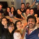 Sayani Gupta Instagram - Surround yourself with people who makes your heart smile. Nothing feels more comfortable than being in this company @jairaj.singhr @smritikiran @pita.chat @saggydeee @kabirkhankk @minimathur @shru2kill @shwvenkat @polyvynil @ishikamohanmotwane @motwayne @sheetal_menon @bombaychowparty @atulmongia The third photo is the one to be framed although Vinil got cut out in spite of the hattrick jump! 😂 The rest were dearly missed 🤎🌸