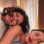 Sayani Gupta Instagram - Girlfriends are the most precious! 18 years ago from the minute we met, we chatted for the next 15 hours non stop. Shared a room and a bed for the next 3 years. And never got bored in each other’s company. It’s exactly the same even today. Chat, eat, wear lipstick, repeat. Reunions that give oxygen to the soul. @dubeyshruti2006 🤎
