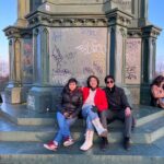 Sayani Gupta Instagram - Missing these two so much already! Sunset in Berlin yesterday! @paramitagh @sreya_without_h 14 years of crazy Reunited FTII to Europe #europediaries #teenlalona #berlinebelellapona #threesisters #coldwindwarmheart #chhotobodomaajhari #shorthairgirls Viktoria Park, Berlin
