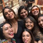 Sayani Gupta Instagram – Our baby is about to pop a baby!

 @aasthasharma you are the sexiest mamma on the planet! 
Best best for you and baby! We love you! 

@reannmoradian @joyeetacruises @nupurasthana @nehapartimatiyani @maanvigagroo and all the other girlies! 
Missed the rest of the behans!

🦋🐝👶❤️