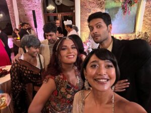 Sayani Gupta Instagram - The sweetest couple in town had the best wedding ever!
And what a gorgeous night it was!
Pyaar Beshumar!
❤️

@therichachadha @alifazal9 love you both! Thank you for making us part of your new beginnings! Hope yours is filled with love , laughter and a ton of crazy!

Love Always!