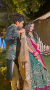 Sheen Dass Instagram - Mehndi night .. 🌷 
.
.
Lengha by @zeel_ritu_agarwal 🛍️
.
#rosheen #mehandi #instagood #sheendass #srinagar #kashmir #explore #indianwedding #lengha #outfit #wedding #celebration #love