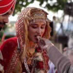 Sheen Dass Instagram - “khaanmaej koor” always ❤️. It’s not just a reel .. Running emotions then and now .. . . #khanmajekoor #kashmir #wedding #kashmiri #ritual #srinagar #bride #weddingday #family #celebration #love #rosheen #sheendass #reels #ınstagood #explore #indianwedding #newbeginnings