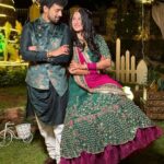 Sheen Dass Instagram - Married the one who laughed at my choices 😉😂❤️❤️ #newbeginnings 🥂 . . . 👉🏻Outfit @zeel_ritu_agarwal 👉🏻Jewellery @viraasi_official 💍 Dal Lake, Srinagar, Jammu And Kashmir