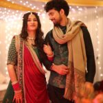 Sheen Dass Instagram - Married the one who laughed at my choices 😉😂❤️❤️ #newbeginnings 🥂 . . . 👉🏻Outfit @zeel_ritu_agarwal 👉🏻Jewellery @viraasi_official 💍 Dal Lake, Srinagar, Jammu And Kashmir