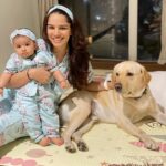 Shikha Singh Instagram - Twinning & winning the internet with these supercool pyjama sets by @nachtspree_by_namrata 💙🤍❤️
