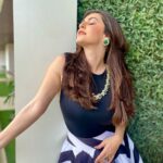 Shivaleeka Oberoi Instagram - Black & white person living in a colourful world. 🐯🌪🦚 Stylist : @khyatibusa Style team : @vinisha_de_souza Hair & Makeup: @nehaseehra Asstd: @makeupbyishakothari Outfit : @ranbirmukherjeeofficial Ring : @curiocottage Earrings and set: @aulerthofficial x @suneetvarmaofficial #KhudaHaafizChapter2 #Nargis #Promotions #Ootd