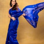 Shivaleeka Oberoi Instagram - Nargis is back 💙🦋 Outfit @kapardara_india Jewellery @sangeetaboochra Styled by @stacey.cardoz Styling team @stylebyayesha Makeup @nehaseehra Hair @kamaldeepss Photos by @theabhivalera
