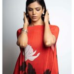 Shriya Pilgaonkar Instagram - Easy Breezy🍷🌹 Team Styling: @yuktisodha Photographer: @palashsverma Make up: @makeupandhairbyshruti Hair @darshana.mule Wearing: @payalkhandwala Jewellery: @minerali_store Boots: @londonrag_in #ootd #KBC #PayalKhandwala #Stylefile #boots #Easy #redandblack