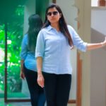 Shruthi Raj Instagram - 𝙱𝙴 𝚈𝙾𝚄𝚁𝚂𝙴𝙻𝙵, 𝙴𝚅𝙴𝚁𝚈𝙾𝙽𝙴 𝙴𝙻𝚂𝙴 𝙸𝚂 𝙰𝙻𝚁𝙴𝙰𝙳𝚈 𝚃𝙰𝙺𝙴𝙽💙💙💙