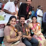 Shruthi Raj Instagram - THANK YOU ALL 🥰🥰🥰 #kumaran sir, @sadhanaactress_official @deepakdinkarofficial #tamilnadustateawards #team #proudmoment