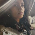 Shruti Bapna Instagram - S H A D E S 🧁 . . . . . #portrait #photographs #moodphotography #lightleak #homestudio #goodhairday #wintersun #mumbai Mumbai, Maharashtra