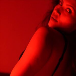 Shruti Bapna Instagram - "A Dark Rose Fragrance" ❤️🖤🌹
Through the lens of @vikasbalram 💥👏
.
.
.
.
.
#red #faded #crazyinlove #r&b #deephouse #videography #videoediting #morena #stories #creativephotography