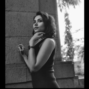 Shruti Bapna Instagram - Happy New Yearrrrrrrr! 💃💃💃
Here's wishing each one of you a happy, joyous, healthy, peaceful and blessed year ahead... May we all be guided by the divine and spread love and peace to all around us❤🌻⭐🙏 #happy2020 #happynewyear #happynewyear2020 #shrutibapna