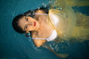 Shruti Bapna Instagram - I am the mystery you can't solve 💕

Photography @iamdannyleen 
makeup @richachugh_girl_in_the_mirror 
hair @sanapathan104 
#saree #pool #morena #bohemian #nosering #bohostyle #redlips #shrutibapna