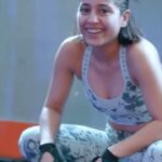 Shweta Tripathi Instagram - One day. Each day. Everyday. I started training because of Golu. She inspired me, motivated me. Pushed me. And I know she’s happy. Cause I am :)) @tridevpandey thank you for being the ✨ to my 💪🏼 Let the Benaras chapter begin!! #LetsGo #MS3W