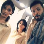 Shweta Tripathi Instagram - 1 year to MS2! Jitney on screen reasons थे to 😢😭😡 utney hi off screen reasons थे to 🤣☺️🤪 Only ☹️ was that the season was coming to an end. Thank you to each one of you- the actors, the crew, the fans who made it the bhaukal that it is💥 These characters are special and will always live with us. Gajgamini aur Hamari dono ki taraf se bahut bahut 🙏🏼💛✨ #Mirzapur #BTS