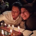 Shweta Tripathi Instagram - 1 year to MS2! Jitney on screen reasons थे to 😢😭😡 utney hi off screen reasons थे to 🤣☺️🤪 Only ☹️ was that the season was coming to an end. Thank you to each one of you- the actors, the crew, the fans who made it the bhaukal that it is💥 These characters are special and will always live with us. Gajgamini aur Hamari dono ki taraf se bahut bahut 🙏🏼💛✨ #Mirzapur #BTS