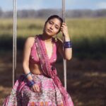 Shweta Tripathi Instagram - Gulabi 🌸 U N V E I L I N G 𝐉𝐡𝐨𝐨𝐥𝐞𝐲 • झूले • ਝੂਲੇ Swinging through a lifetime Story, concept & direction @toraniofficial Image courtesy @vanshvirmani Styling and image design @jahnvibansal Assistant director @asmipradeep Hair and make up @diva_rose21