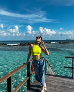 Sonnalli Seygall Instagram - Landed in paradise 📍💙

@villahotels @paradisemaldives 

#maldives #vacaymood #vacation #traveldiaries #paradise