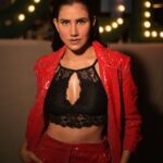 Sonnalli Seygall Instagram - Last month, this day~ One of the best weekends in a long time at the #SoulFestival by @lifestyleasiaindia ❤️ @rahulgangs_ thanuuu to u & ur team for sexiest time ever. One month later I’m still recovering 😅💥 @theanantaudaipur @anantahotels @architecturedesign.in @travelandleisureindia @the.envelop 📸 @samir_samuel_david