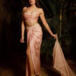Sonnalli Seygall Instagram - Alexa play Ramta jogi. Again. Dressed in @mandirawirkhq Photographed by @samir_samuel_david #fashiongoals #desifashion