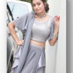 Sowmya Rao Nadig Instagram - Happy Sunday 😀 Costume @laxmikrishnaofficial explore #shoot #serialartist #dresses