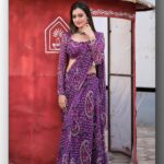 Sowmya Rao Nadig Instagram - 🔮💜 Costume @divya_varun_official Jewellery @emmadi_silver_jewellery #sowmyasharada #sowmyarao #jabardasth #etvtelugu #positivevibes