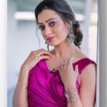 Sowmya Rao Nadig Instagram - Beauty begins the moment you decide to be yourself #sowmyasharada #sowmyarao Costume @divya_varun_official Earrings @lucky_jewelleries Photography @ravi_cross_clickx #jabardasth #etvtelugu #positivevibes