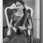 Sowmya Rao Nadig Instagram - Festival Vibes 🎋 #sowmyasharada #sowmyarao Costume @divya_varun_official Photography @ravi_cross_clickx #pongal #makarsankranti2023 #makarsankranti #indianfestival #jabardasth #etvtelugu #tamil #festivalvibes