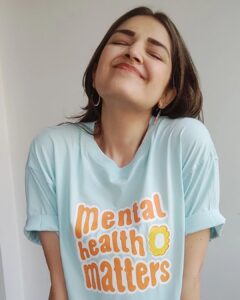 Tara Alisha Berry Instagram - 🤍💙🤍 

@cutestuffco_in 

Use my code BERRY150 and get Rs.150 off on any product on their website !! 

@iyer.aarti 

#mentalhealthmatters #cutestuffco