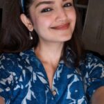 Tara Alisha Berry Instagram - 🤍💙🤍 @swaravow #slowfashion #handmade #swaravow