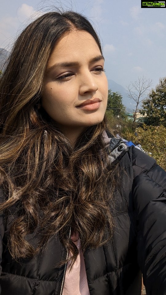 Actress Tara Alisha Berry HD Photos and Wallpapers March 2023 - Gethu ...