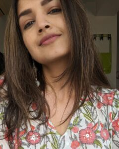 Tara Alisha Berry Instagram - 🌺 

👗 @anuvasofficial
🪑@ikea.india 

#slowfashion #anuvas #handmadewithlove #ikeaindia