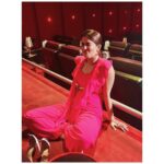 Vaidehi Parashurami Instagram - This is my mood for the weekend… Sit back, relax & stay goofy! 😉 What’s yours? #flashbackfriday #fridaymood #goofy #forever #happyfriday #happyweekend