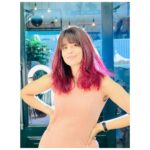 Vaidehi Parashurami Instagram - Stop wondering, start experimenting! Happy Monday! 💇🏻‍♀️ 📸 🎨 @amityashwant_hair @manemaniac_ #redhighlights #fringe #newme #loveit #mondaymood #happyweekahead