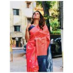 Vaidehi Parashurami Instagram - Just my mood for the weekend…! 🎶 #fridayfeels #weekendvibes #chillmode #happyweekend