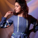 Vaidehi Parashurami Instagram - "STAY FOCUSED ON YOUR GOALS, YOUR PEACE, & YOUR HAPPINESS. DON'T WASTE YOUR TIME ON ANYTHING THAT DOESN'T CONTRIBUTE TO YOUR GROWTH." Outfit by @ombrello_official Jewellery by @shayagrams Styled by @sayali_vidya Assisted by @wranshaaayyy Hair by @nilampatel12 Make-up by @vinayak_makeup Personal assistant @mr.asalm_khan_46 Captured by @trilogy_works Managed by @prernaasuryawanshi Assisted by @poojatayde