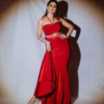 Vaidehi Parashurami Instagram - About last night ✨ MFK 2022 ✨ Outfit by @label_kalon Jewels by @mozaati Heels by @londonrag_in Styled by @sayali_vidya Assisted by @stylebypriyankaa Hair by @nilampatel12 Make up by @satyamakeupartist Managed by @prernaasuryawanshi Assisted by @poojatayde Captured by @deepali_td_official #mfk2022 #glitzandglam #lovetoexplore #breakingbarriers #lovingit