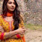 Vidhi Pandya Instagram - Gehraaiyan 🌞… #saumya #beuniquelyyou #love #reels #reelitfeelit