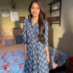 Vidhi Pandya Instagram - Loving the new feels. 🥰🤍☀️🌈🌻🧿 Ps- please let me know in the comment section ki promo kaisa laga?☺️ #promoshoot #saumya #MoseChhalkiyejaaye #Mckj #beuniquelyyou #love