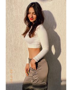 Vidhi Pandya Thumbnail - 52.4K Likes - Most Liked Instagram Photos