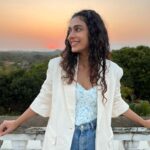 Aakanksha Singh Instagram - 🌅 ♥️ 🌳 👧🏼