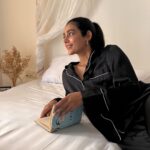 Aakanksha Singh Instagram - Time to have Luxury Sleep Experience with Smart Luxe Royale Mattress by @thesleepcompany_official what a perfect blend of comfort and luxury.. Use code : AAKANKSHA5 to get extra discount on your purchase. #AD #aakankshasingh X #thesleepcompany #collab