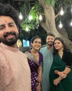 Aakanksha Singh Instagram - Mere tumhare sabke liye happy 🪔 Diwali 🤍

Wearing @neerusindia 
@nehaadhvikmahajan 🤍

#diwali2022 #deepawali2022 #aakankshasingh #deepawali #diwali