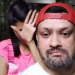 Aishwarya Sakhuja Instagram - Kyun ki Smartphone sab ke pass nahi hota #pjlovers #jokeoftheday #jokesofinstagram #joker #cartoon #cartoonnetwork #comics #comicstrip #instagood #instareels #instajokes #reelsinstagram #reelkarofeelkaro #rohitnag #toilethumor #toilethumour #badjokes #badjokealert #dadjokes #dadjoke #badjokealert #communication #elephant #elephants #couple #couplevideos #couplejokes #couplecomedy #animallovers #animalsareawesome #animals